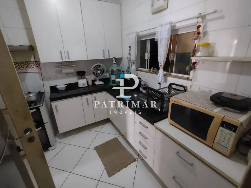 Foto 5 de Casa com 3 quartos à venda, 240m2 em Marica - RJ