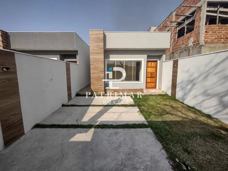 Foto 1 de Casa com 3 quartos à venda, 240m2 em Marica - RJ