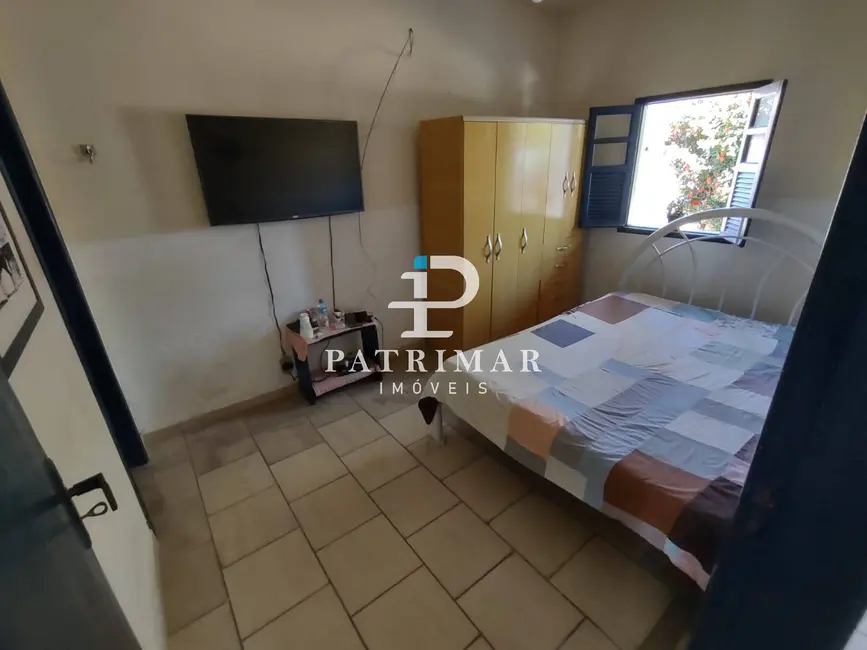 Foto 8 de Casa com 2 quartos à venda, 77m2 em Marica - RJ