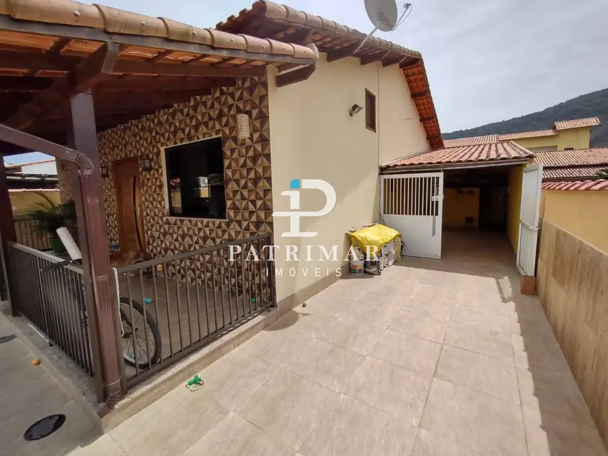 Casa com 4 quartos à venda, 240m2 em Marica - RJ - imagem 6 Foto 6 de Casa com 4 quartos à venda, 240m2 em Marica - RJ