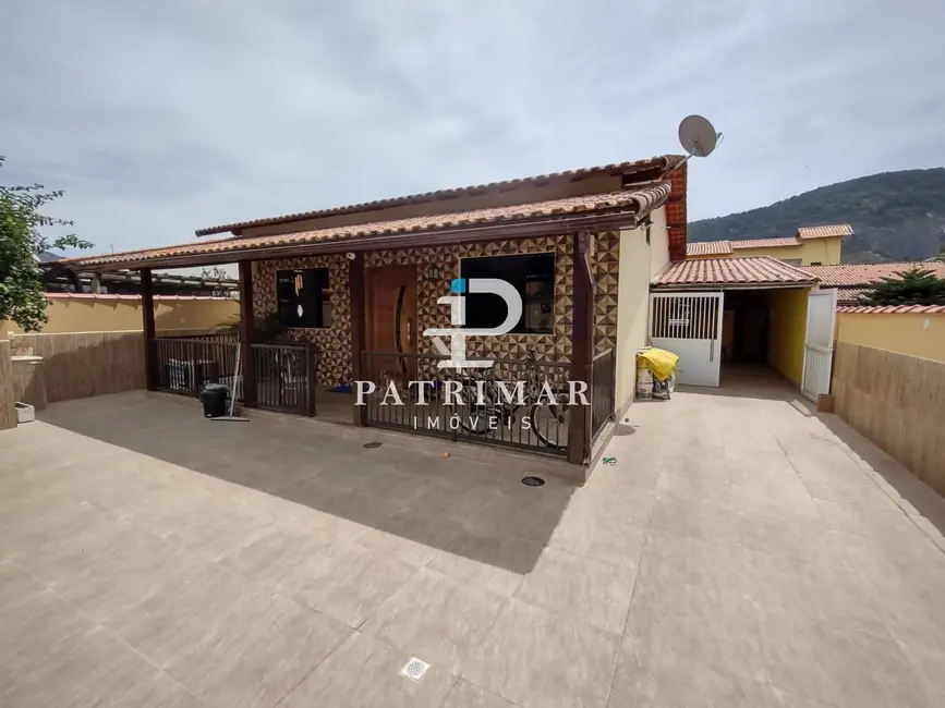 Casa com 4 quartos à venda, 240m2 em Marica - RJ - imagem 3 Foto 3 de Casa com 4 quartos à venda, 240m2 em Marica - RJ