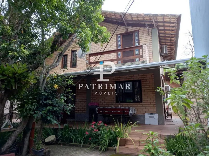 Foto 3 de Casa com 4 quartos à venda, 480m2 em Marica - RJ