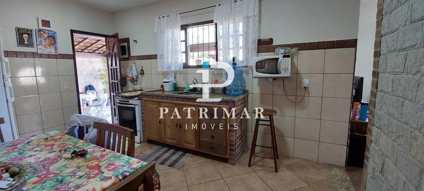 Foto 8 de Casa com 2 quartos à venda, 300m2 em Marica - RJ