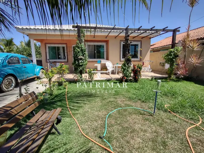 Foto 4 de Casa com 3 quartos à venda, 480m2 em Marica - RJ
