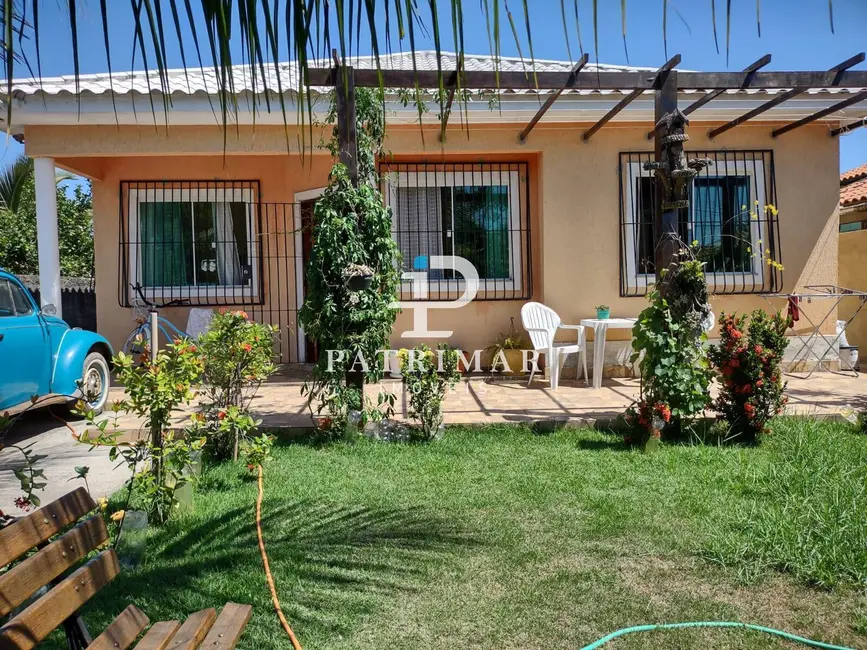 Foto 1 de Casa com 3 quartos à venda, 480m2 em Marica - RJ