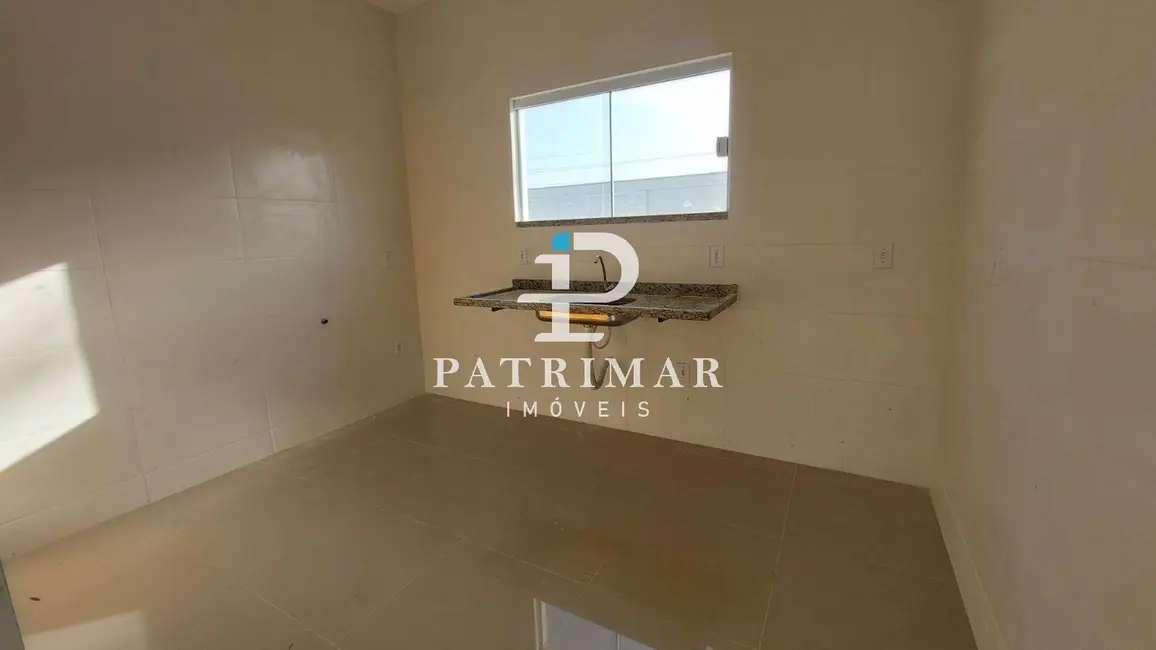 Foto 8 de Casa com 3 quartos à venda, 480m2 em Marica - RJ