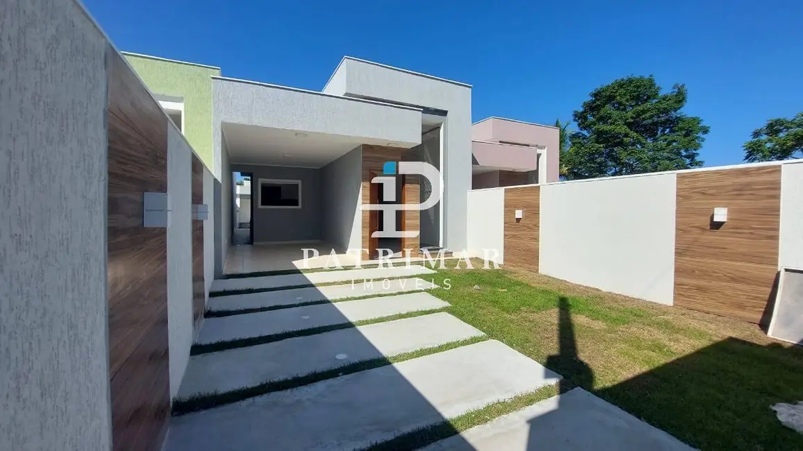 Casa com 3 quartos à venda, 240m2 em Marica - RJ - imagem 1 Foto 1 de Casa com 3 quartos à venda, 240m2 em Marica - RJ
