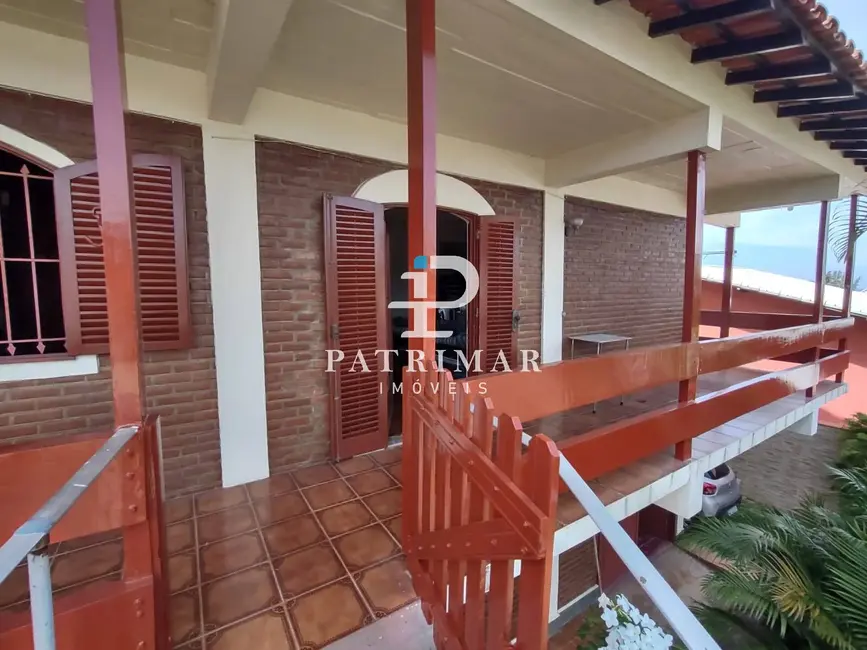 Foto 5 de Casa com 4 quartos à venda, 322m2 em Marica - RJ