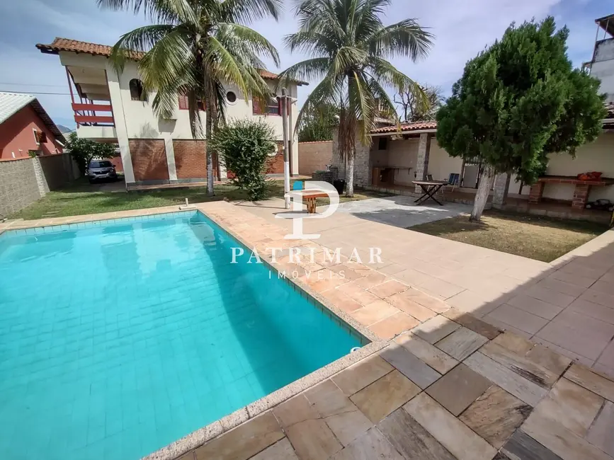 Foto 7 de Casa com 4 quartos à venda, 322m2 em Marica - RJ