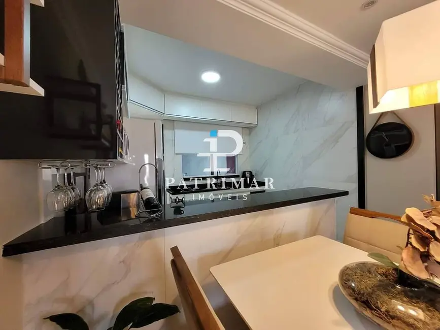 Apartamento com 2 quartos à venda, 62m2 em Barroco (Itaipuaçu), Marica - RJ - imagem 8 Foto 8 de Apartamento com 2 quartos à venda, 62m2 em Barroco (Itaipuaçu), Marica - RJ