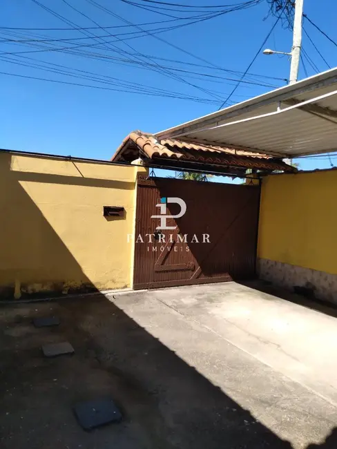 Foto 4 de Casa com 2 quartos à venda, 165m2 em Marica - RJ