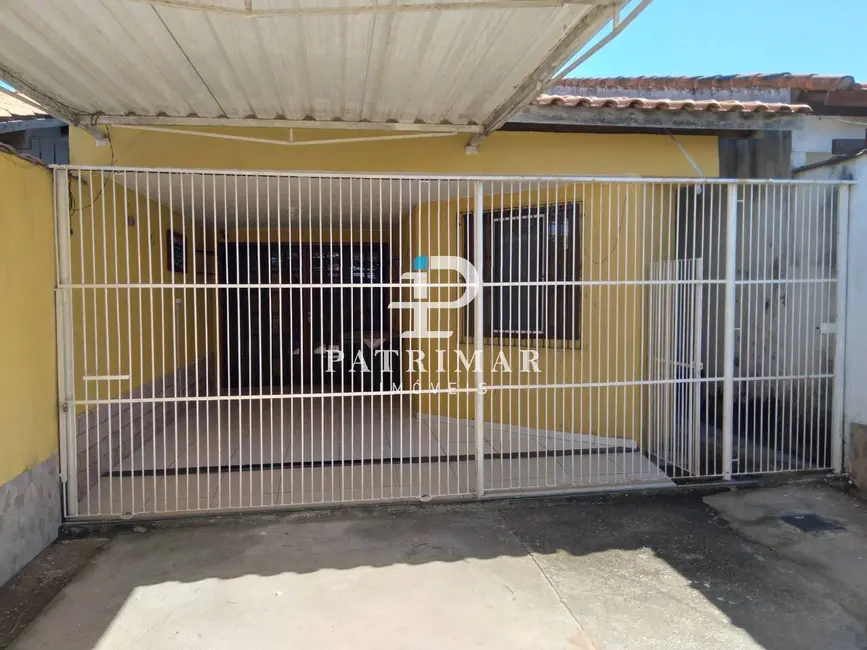 Foto 9 de Casa com 2 quartos à venda, 165m2 em Marica - RJ