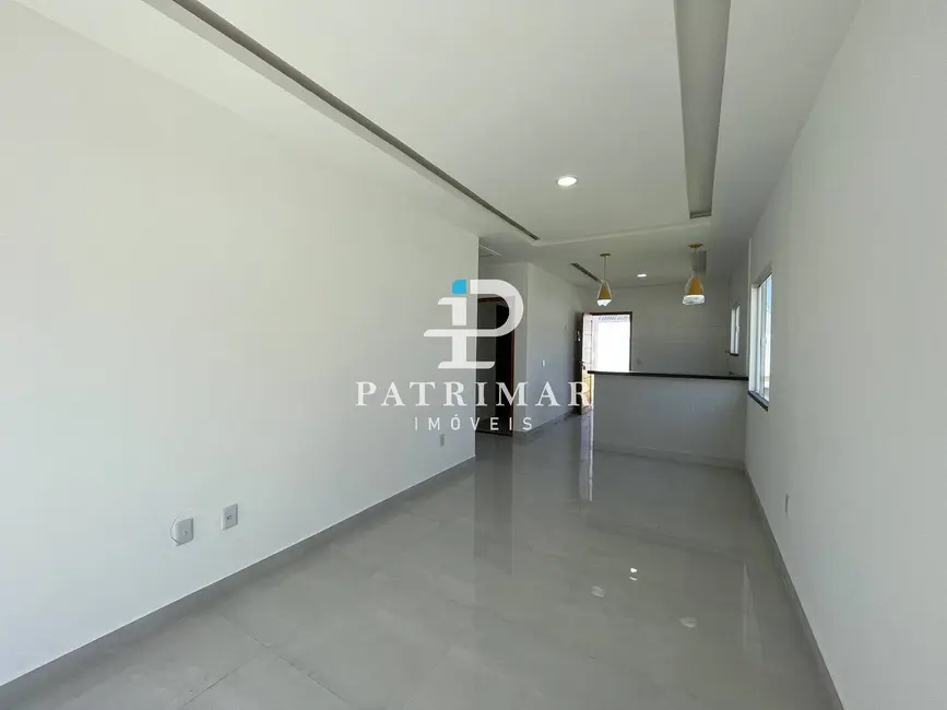 Foto 4 de Casa com 3 quartos à venda, 348m2 em Marica - RJ