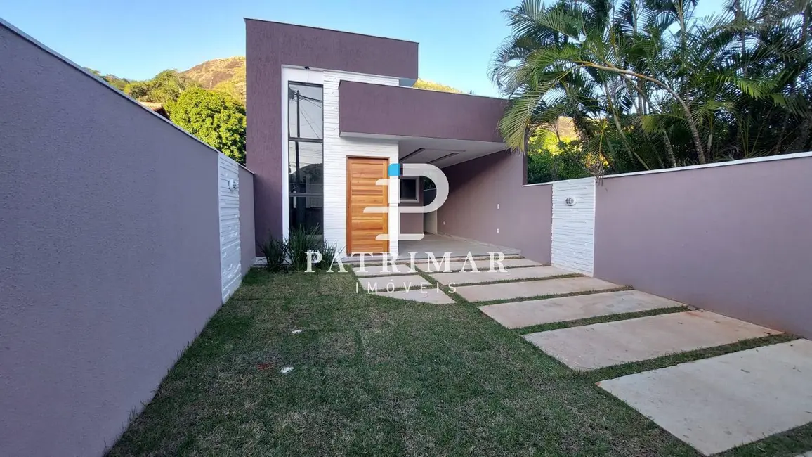 Foto 1 de Casa com 2 quartos à venda, 126m2 em Marica - RJ