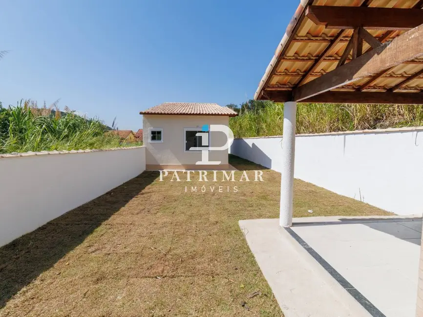 Foto 8 de Casa com 3 quartos à venda, 209m2 em Marica - RJ