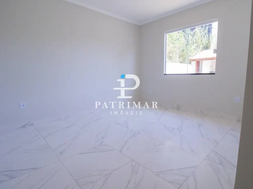 Foto 5 de Casa com 3 quartos à venda, 209m2 em Marica - RJ