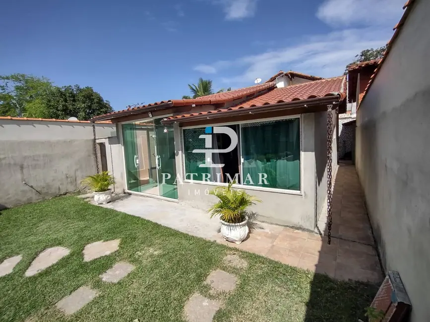 Foto 3 de Casa com 2 quartos à venda, 136m2 em Marica - RJ