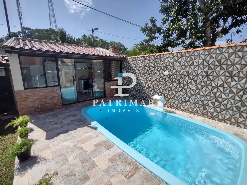 Foto 4 de Casa com 2 quartos à venda, 136m2 em Marica - RJ