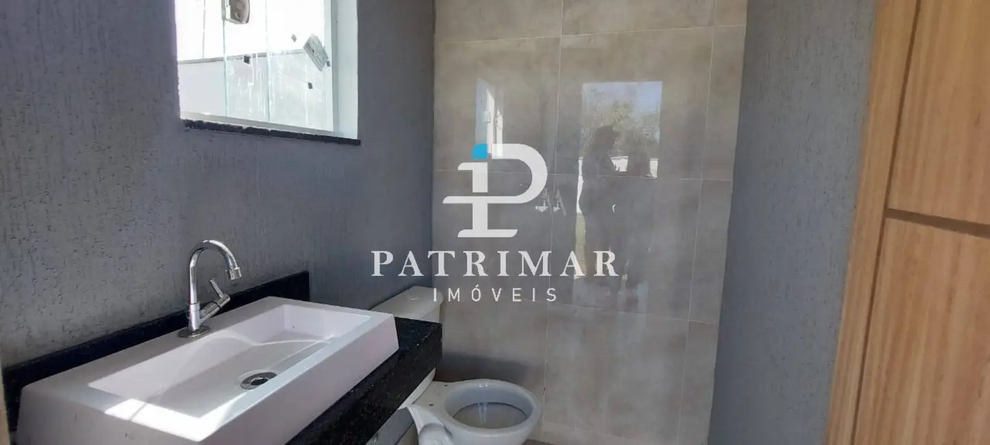 Foto 8 de Casa com 3 quartos à venda, 380m2 em Marica - RJ