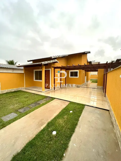 Foto 3 de Casa com 2 quartos à venda, 150m2 em Marica - RJ
