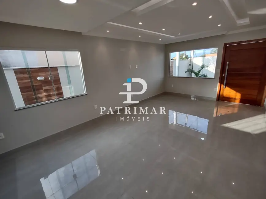 Foto 7 de Casa com 3 quartos à venda, 345m2 em Marica - RJ