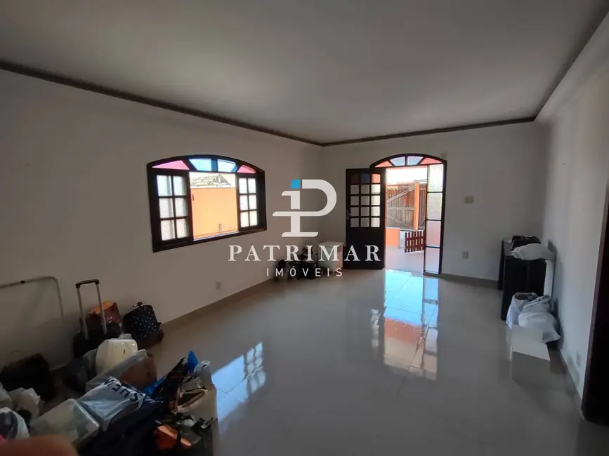 Casa com 4 quartos à venda, 380m2 em Marica - RJ - imagem 8 Foto 8 de Casa com 4 quartos à venda, 380m2 em Marica - RJ