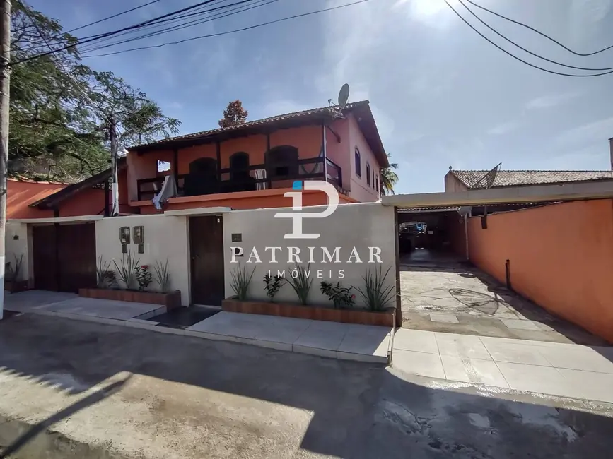 Casa com 4 quartos à venda, 380m2 em Marica - RJ - imagem 2 Foto 2 de Casa com 4 quartos à venda, 380m2 em Marica - RJ
