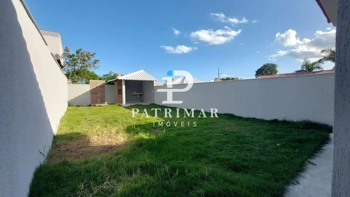 Foto 9 de Casa com 2 quartos à venda, 187m2 em Marica - RJ