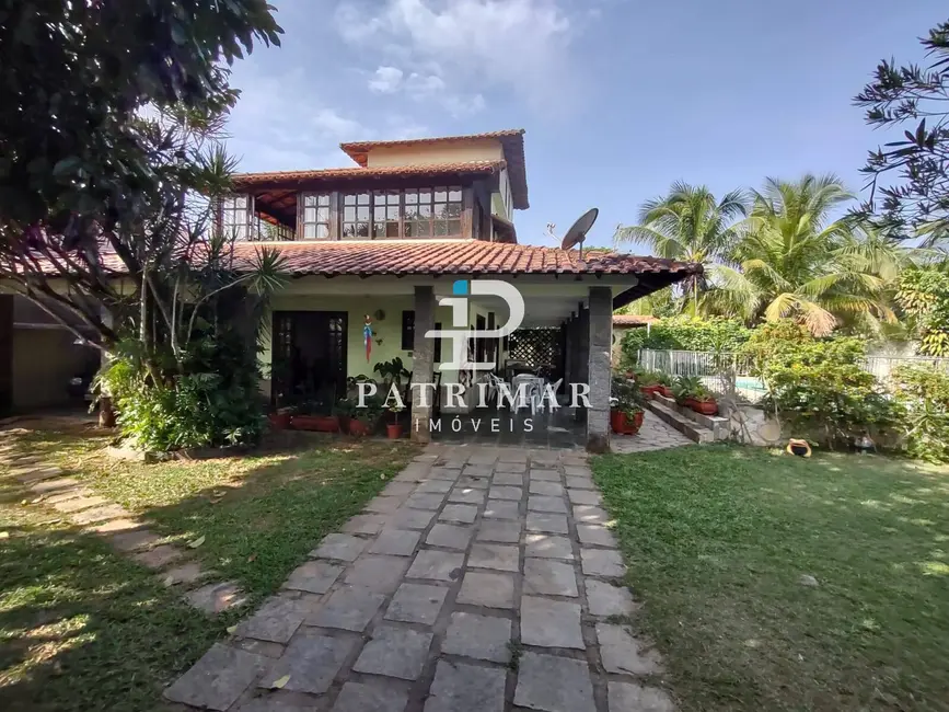 Foto 4 de Casa com 4 quartos à venda, 505m2 em Jardim Atlântico Central (Itaipuaçu), Marica - RJ