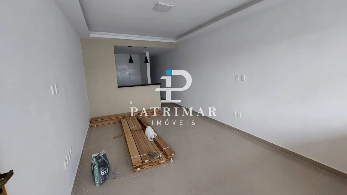 Foto 4 de Casa com 2 quartos à venda, 155m2 em Marica - RJ