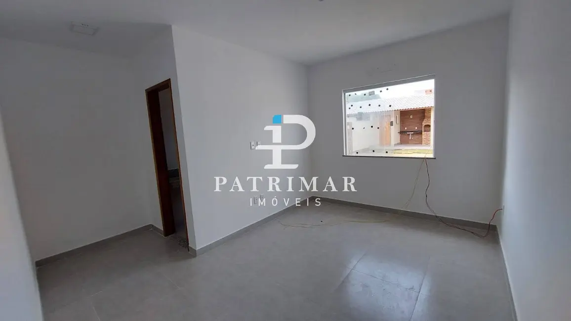 Foto 9 de Casa com 2 quartos à venda, 155m2 em Marica - RJ