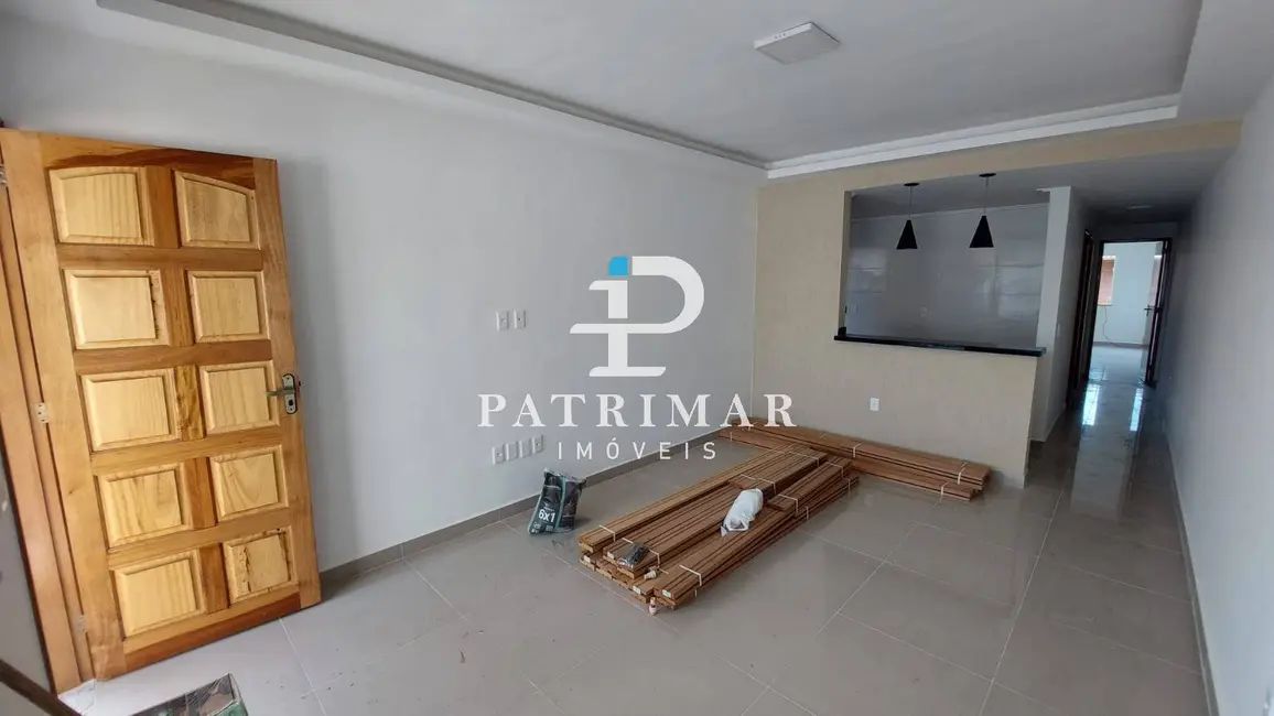 Foto 3 de Casa com 2 quartos à venda, 155m2 em Marica - RJ