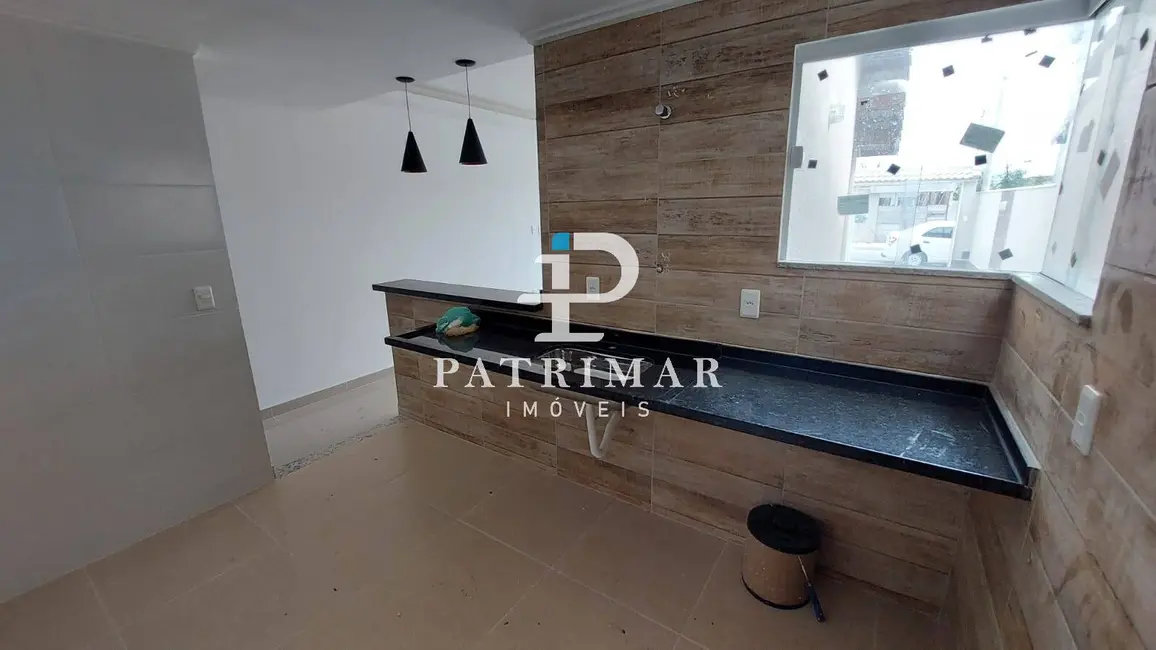 Foto 5 de Casa com 2 quartos à venda, 155m2 em Marica - RJ