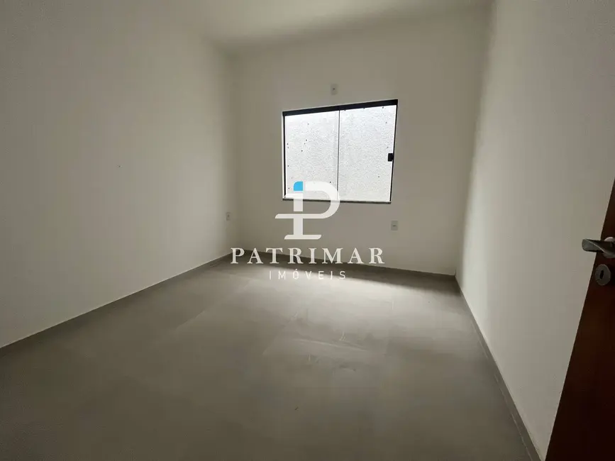 Foto 6 de Casa com 3 quartos à venda, 140m2 em Jardim Atlântico Central (Itaipuaçu), Marica - RJ