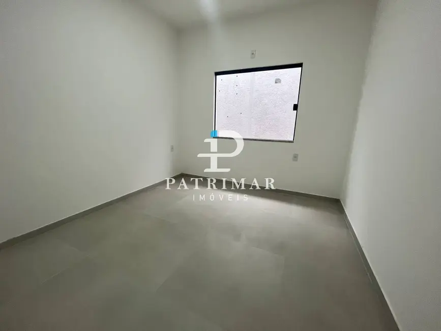 Foto 7 de Casa com 3 quartos à venda, 140m2 em Jardim Atlântico Central (Itaipuaçu), Marica - RJ