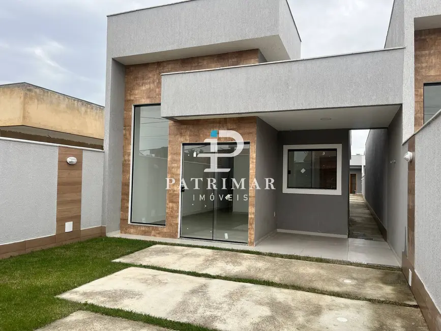 Foto 1 de Casa com 3 quartos à venda, 140m2 em Jardim Atlântico Central (Itaipuaçu), Marica - RJ