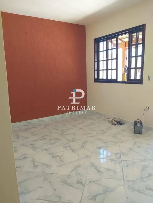 Foto 6 de Casa com 2 quartos à venda, 173m2 em Jardim Atlântico Central (Itaipuaçu), Marica - RJ