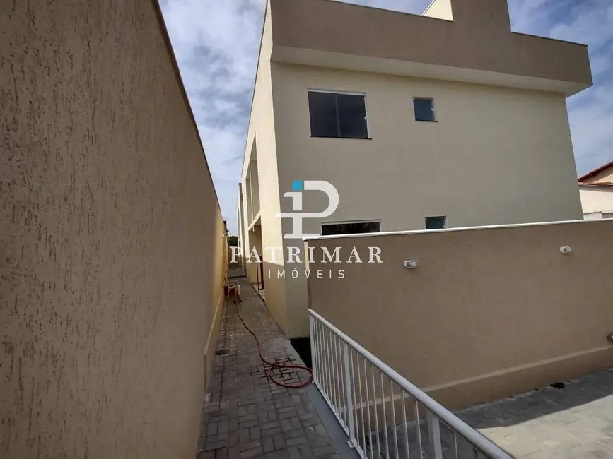 Foto 2 de Casa com 4 quartos à venda, 15m2 em Jardim Atlântico Central (Itaipuaçu), Marica - RJ