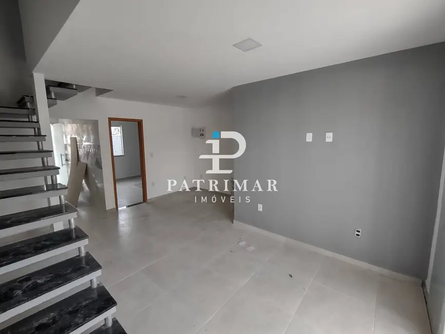 Foto 8 de Casa com 2 quartos à venda, 130m2 em Jardim Atlântico Central (Itaipuaçu), Marica - RJ