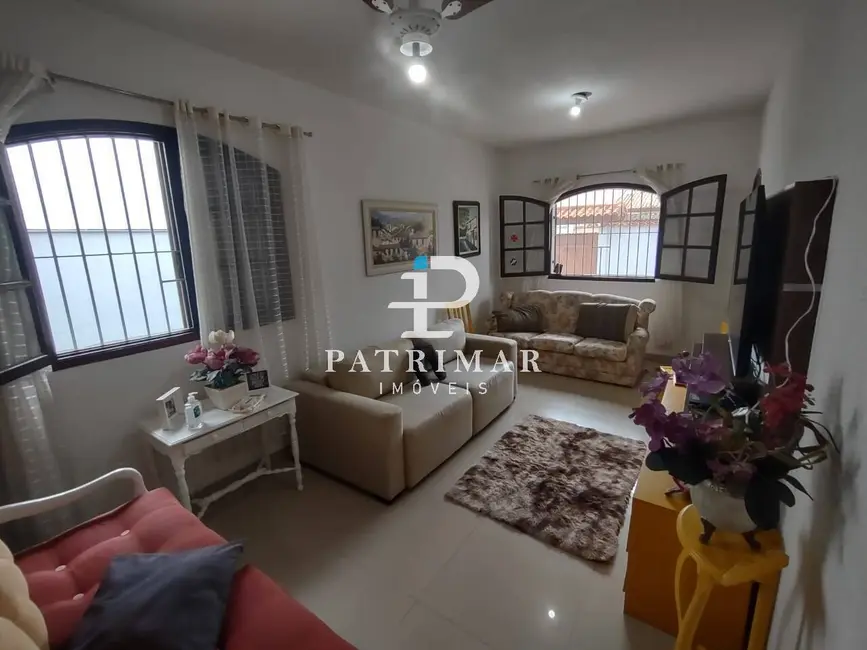 Foto 7 de Casa com 3 quartos à venda, 360m2 em Jardim Atlântico Oeste (Itaipuaçu), Marica - RJ