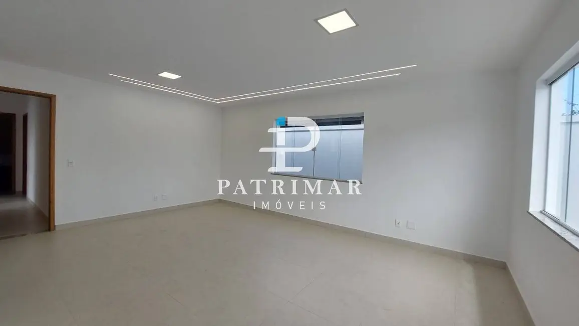 Foto 9 de Casa com 3 quartos à venda, 373m2 em Jardim Atlântico Leste (Itaipuaçu), Marica - RJ