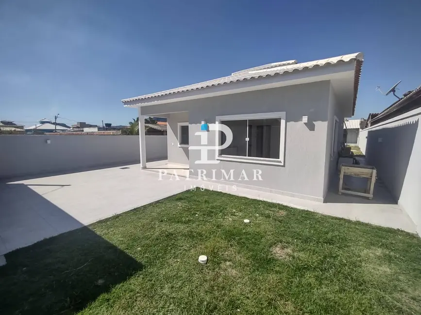 Foto 6 de Casa com 3 quartos à venda, 373m2 em Jardim Atlântico Leste (Itaipuaçu), Marica - RJ