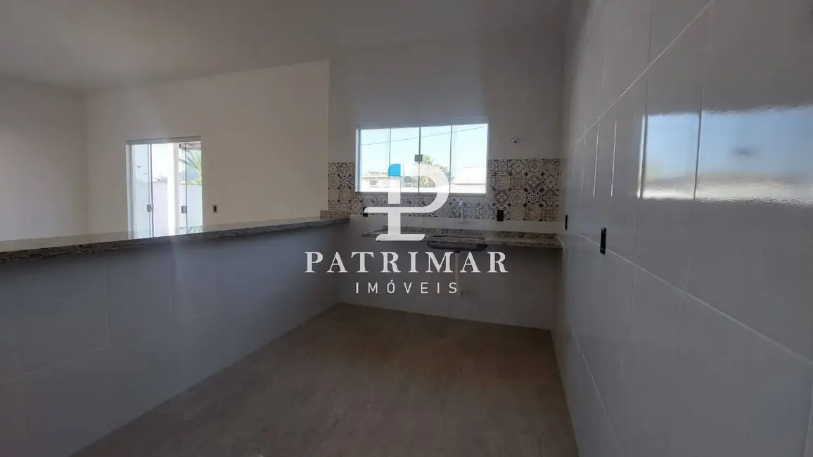 Foto 6 de Casa com 3 quartos à venda, 380m2 em Jardim Atlântico Leste (Itaipuaçu), Marica - RJ