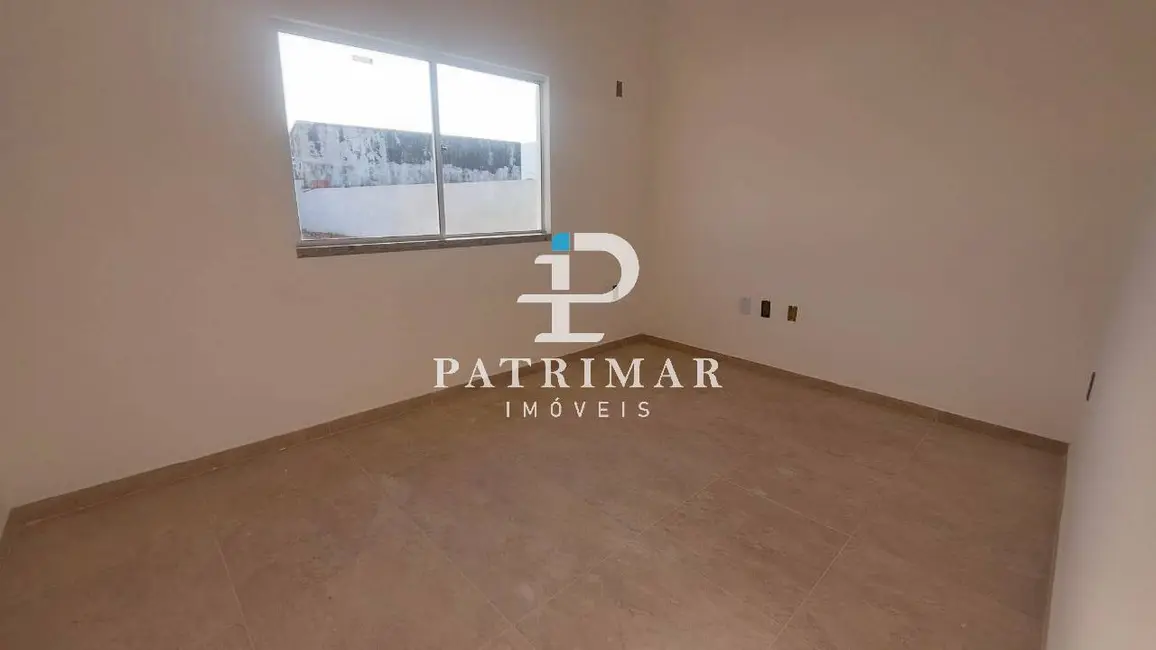 Foto 9 de Casa com 3 quartos à venda, 380m2 em Jardim Atlântico Leste (Itaipuaçu), Marica - RJ