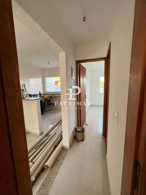 Foto 4 de Casa com 2 quartos à venda, 170m2 em Cajueiros (Itaipuaçu), Marica - RJ