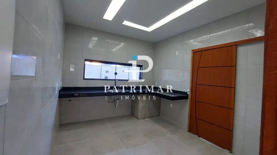 Foto 4 de Casa com 4 quartos à venda, 168m2 em Chácaras de Inoã (Inoã), Marica - RJ