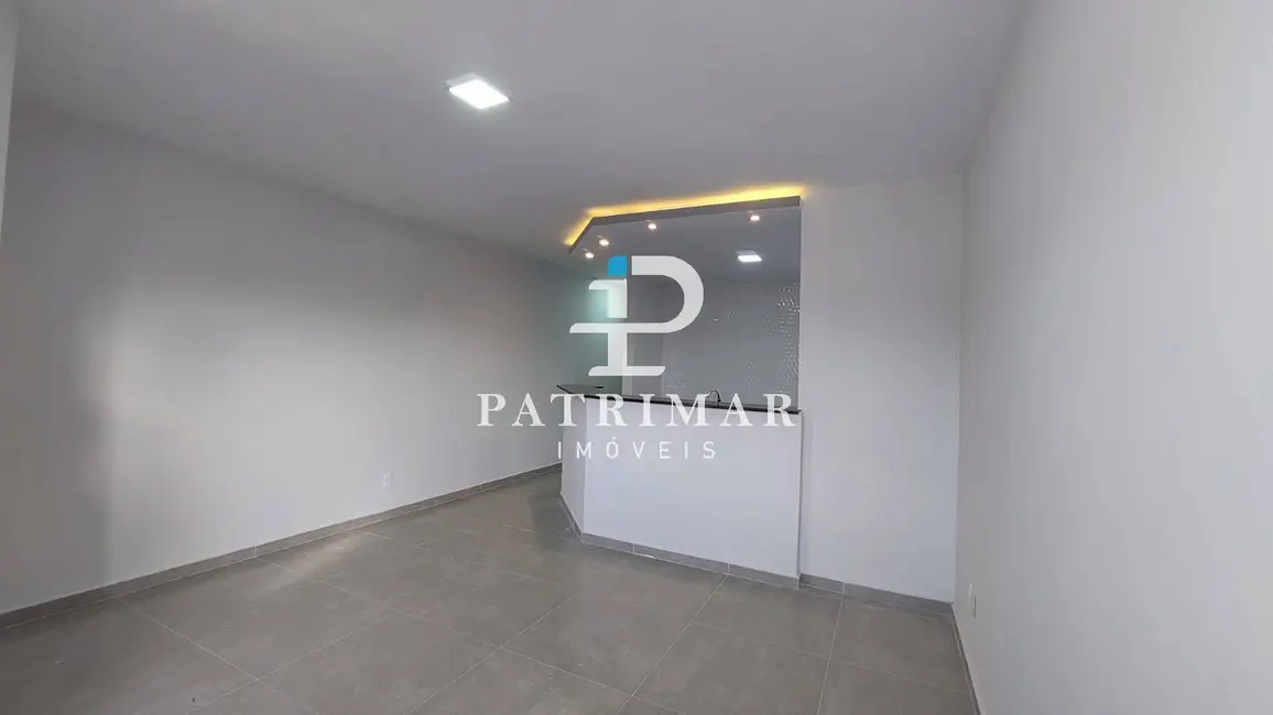 Foto 3 de Casa com 2 quartos à venda, 149m2 em Jardim Atlântico Leste (Itaipuaçu), Marica - RJ