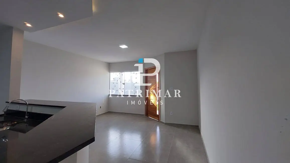 Foto 4 de Casa com 2 quartos à venda, 149m2 em Jardim Atlântico Leste (Itaipuaçu), Marica - RJ