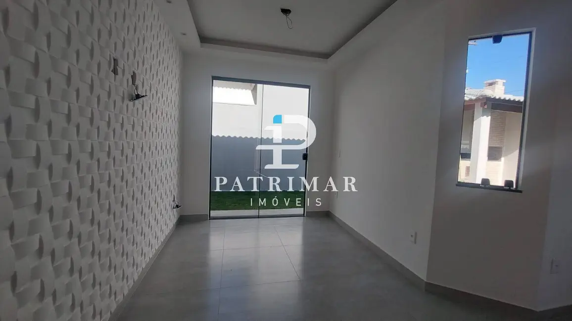 Foto 3 de Casa com 3 quartos à venda, 260m2 em Chácaras de Inoã (Inoã), Marica - RJ