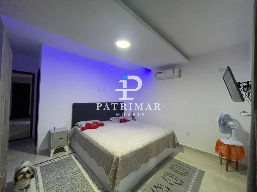 Foto 8 de Casa com 3 quartos à venda, 340m2 em Jardim Atlântico Leste (Itaipuaçu), Marica - RJ